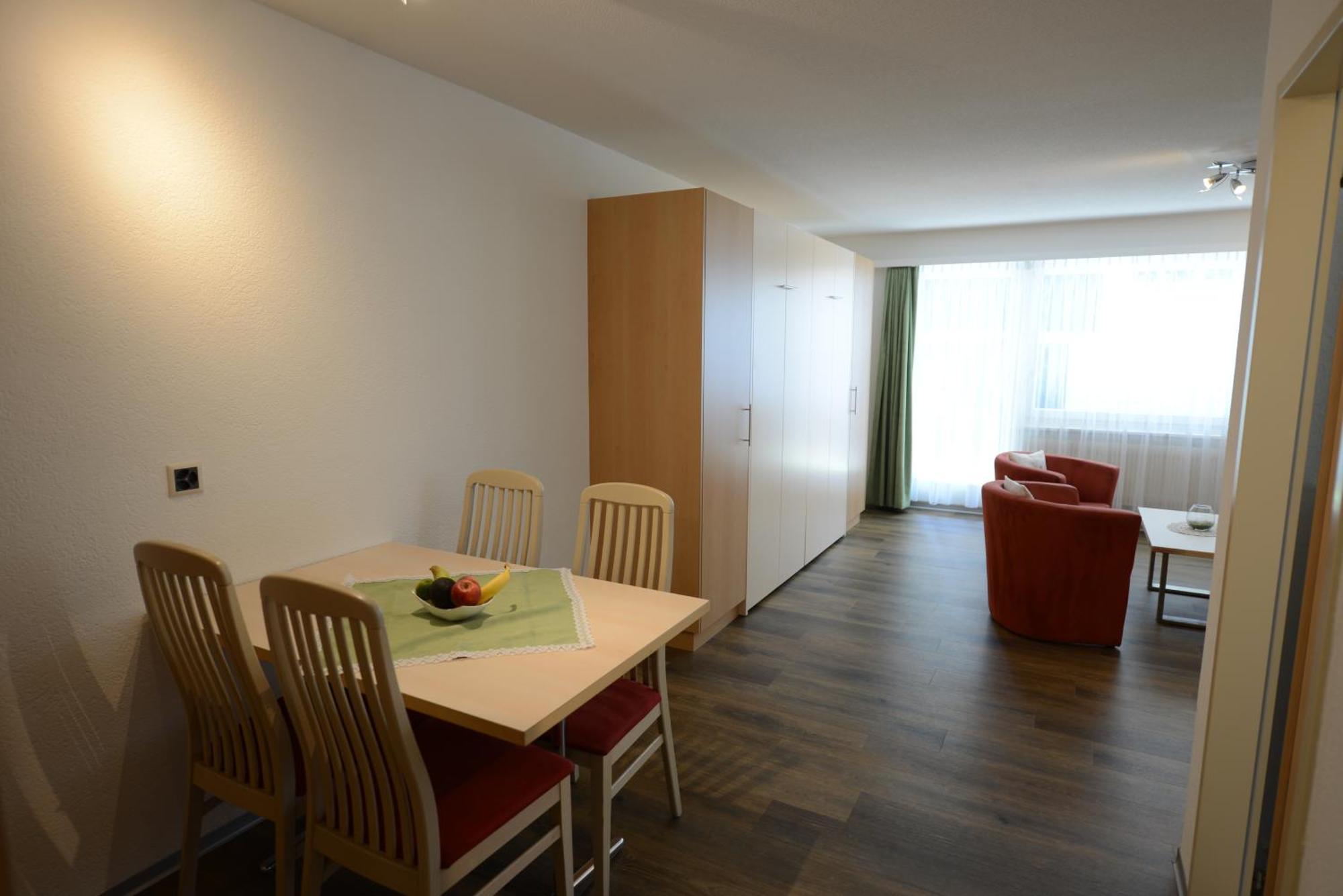 Haus Kandahar Saas-Fee Ruang foto
